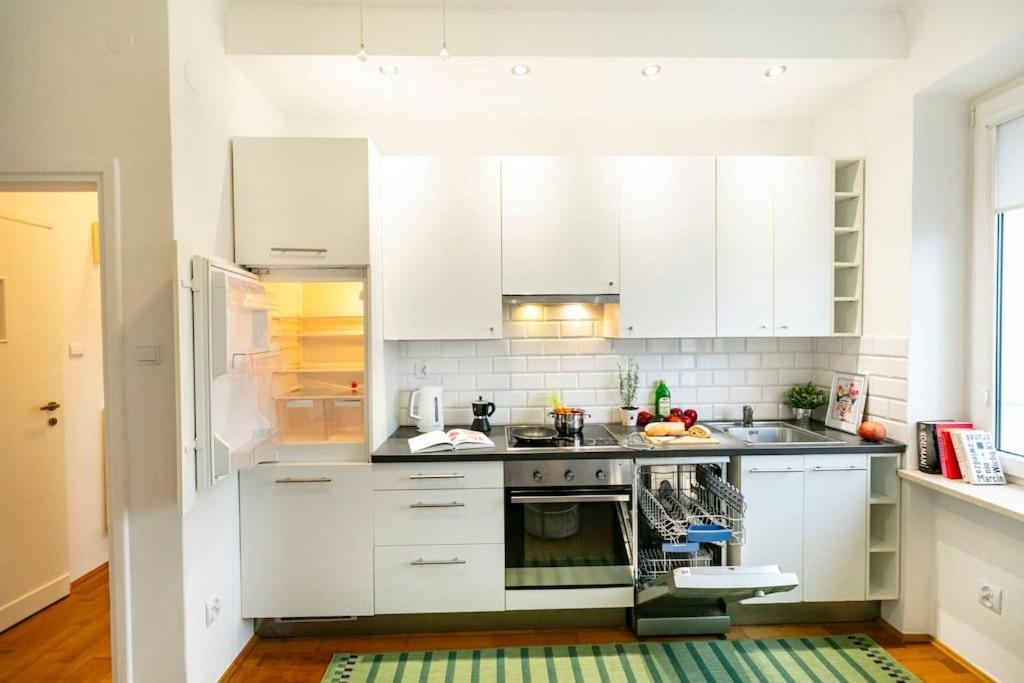 Apartament Sielecka 52 - 4Os Apartament Warszawa Zewnętrze zdjęcie